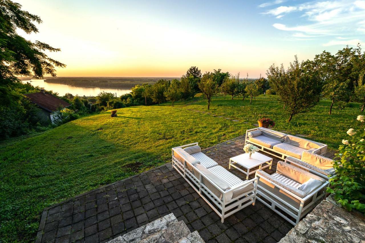 Danubio Residence Aljmaš Extérieur photo